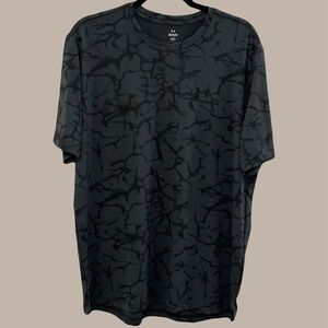 Under Armor Lightweight Tee